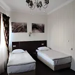 Sokolowska Airport Modlin Hotel