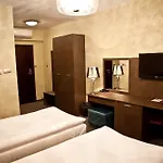 Hotel Sokolowska Airport Modlin