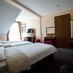 Sokolowska Airport Modlin Hotel 3*