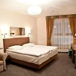 Sokolowska Airport Modlin 3*