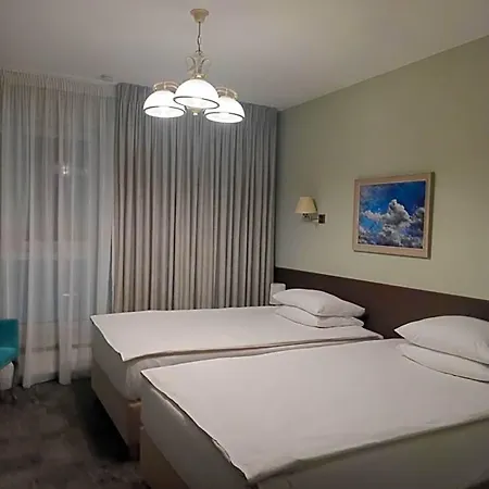 Hotell Sokolowska Airport Modlin 3*