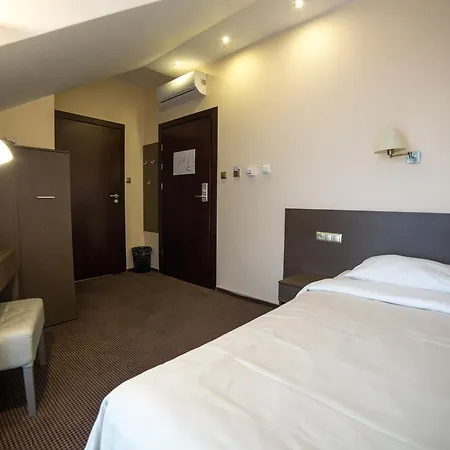 Sokolowska Airport Modlin Hotel