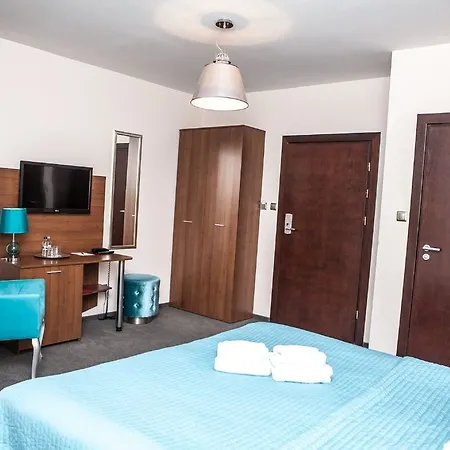 Hotel Sokolowska Airport Modlin 3*