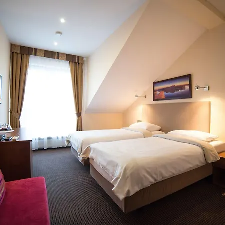 Sokolowska Airport Modlin Hotel