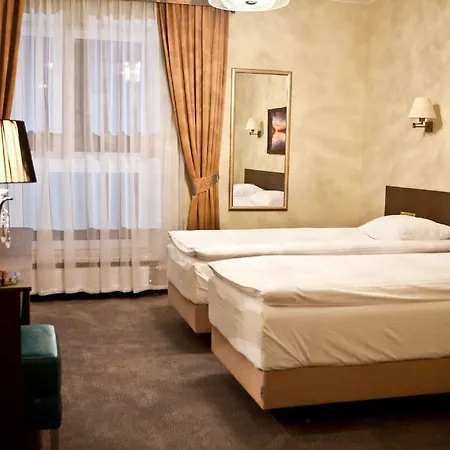 Hotel Sokolowska Airport Modlin