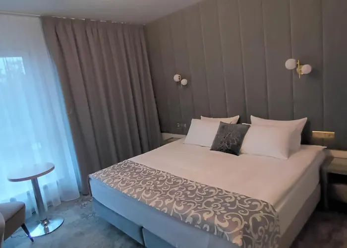 Sokołowska Airport Modlin 3*