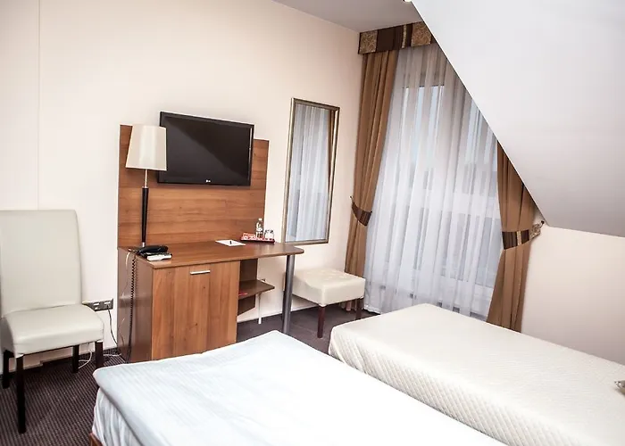 Sokołowska Airport Modlin Hotel 3*