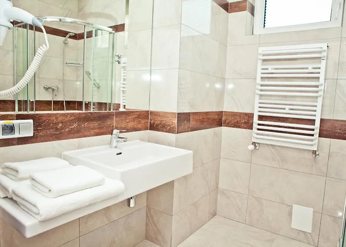 Sokołowska Airport Modlin 3*