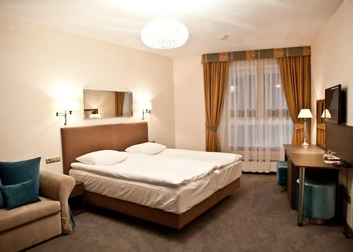 Sokołowska Airport Modlin 3*