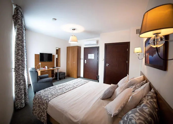 Sokołowska Airport Modlin Hotel 3*